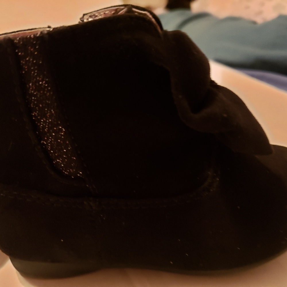 Black suede like boots